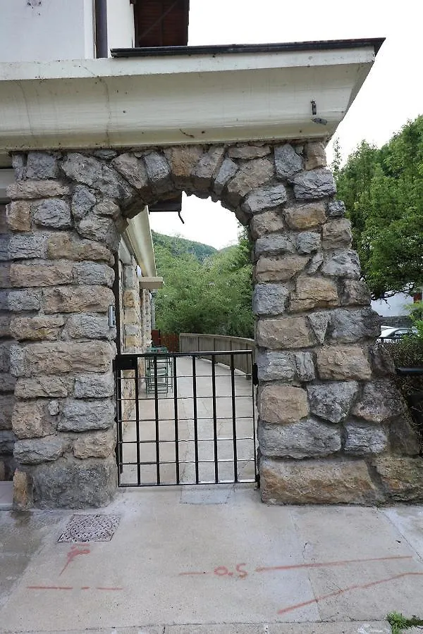 Holiday home La Marionnade - Maison De Village, Sauna, Balneotherapie, Borne Ve Cerdon