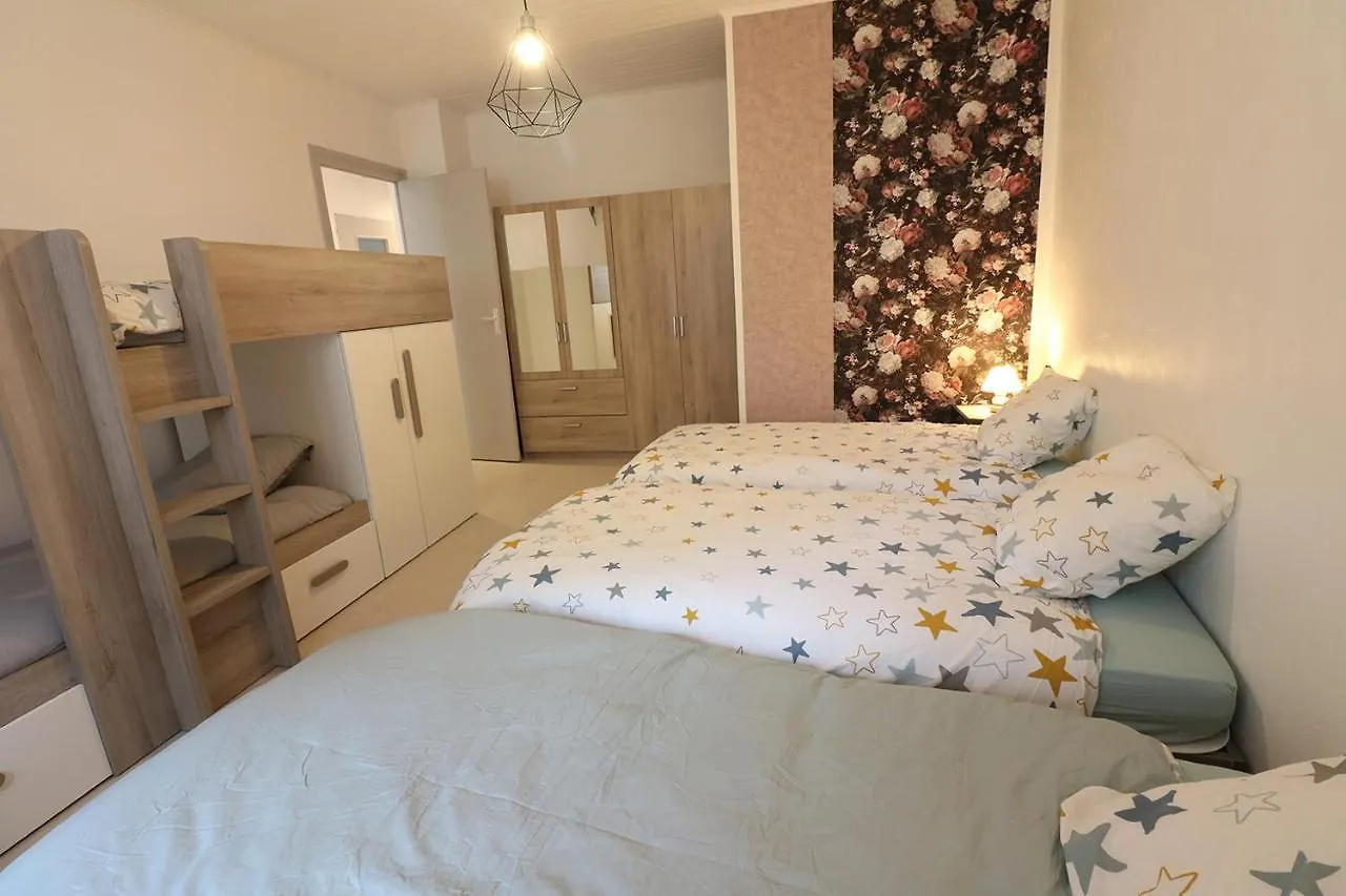 La Marionnade - Maison De Village, Sauna, Balneotherapie, Borne Ve Cerdon  Holiday home Cerdon (Ain)